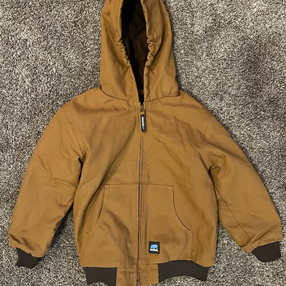 Berne youth medium 10-12 washed hooded jacket quilt lined, like new
